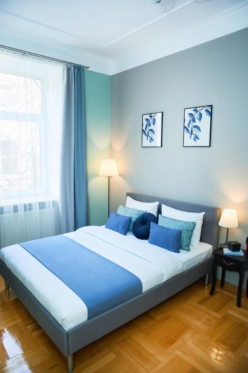 Cozy Apartment, 5Mins To Opera Львів Екстер'єр фото